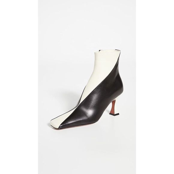 Duck Boots Stretch Vegan Patent Black by Manu Atelier MANU Atelier Xx Duck Boots - Vanilla/Black Size 39